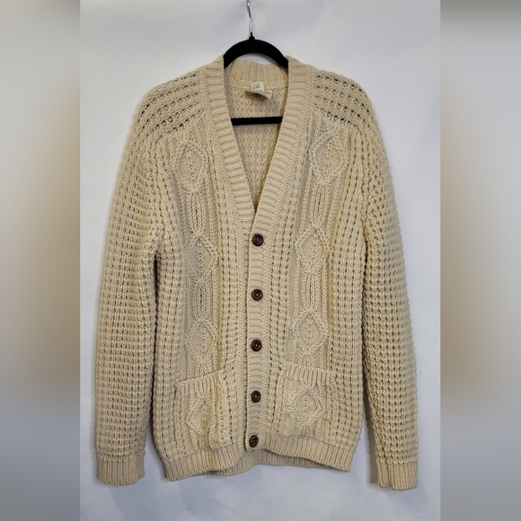 Gaeltarra Hand loomed  Aran 100% wool cable knit  cardigan sweater - Picture 1 of 12